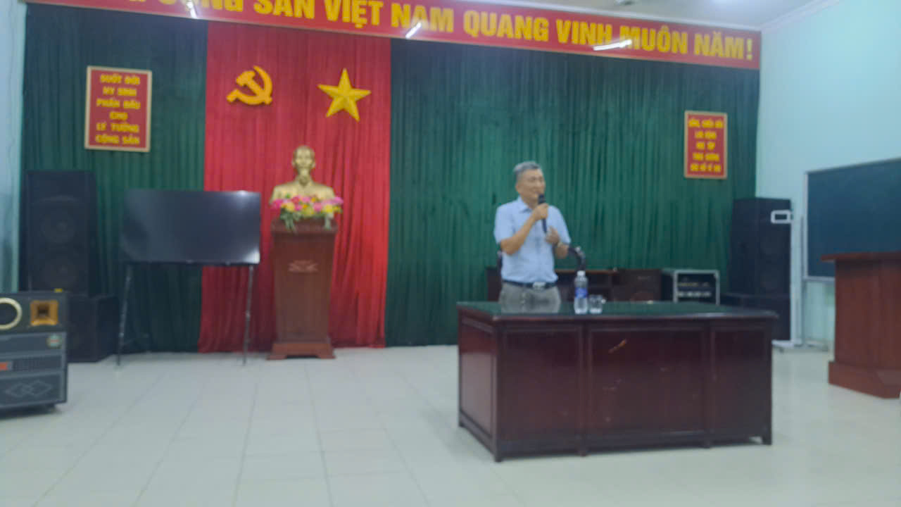 Hướng nghiệp cho bộ đội xuất ngũ tại Trung Đoàn 31 và Lữ Đoàn Tăng Hướng nghiệp cho bộ đội xuất ngũ tại Trung Đoàn 31 và Lữ Đoàn Tăng