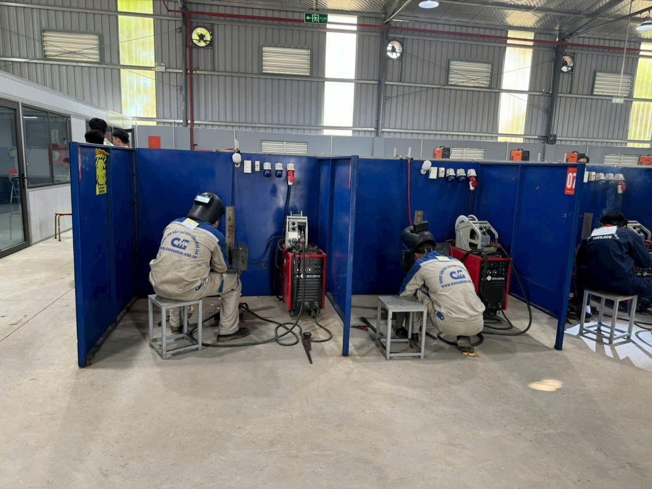 đào tạo hàn xì miễn phí cho bộ đội xuất ngũ