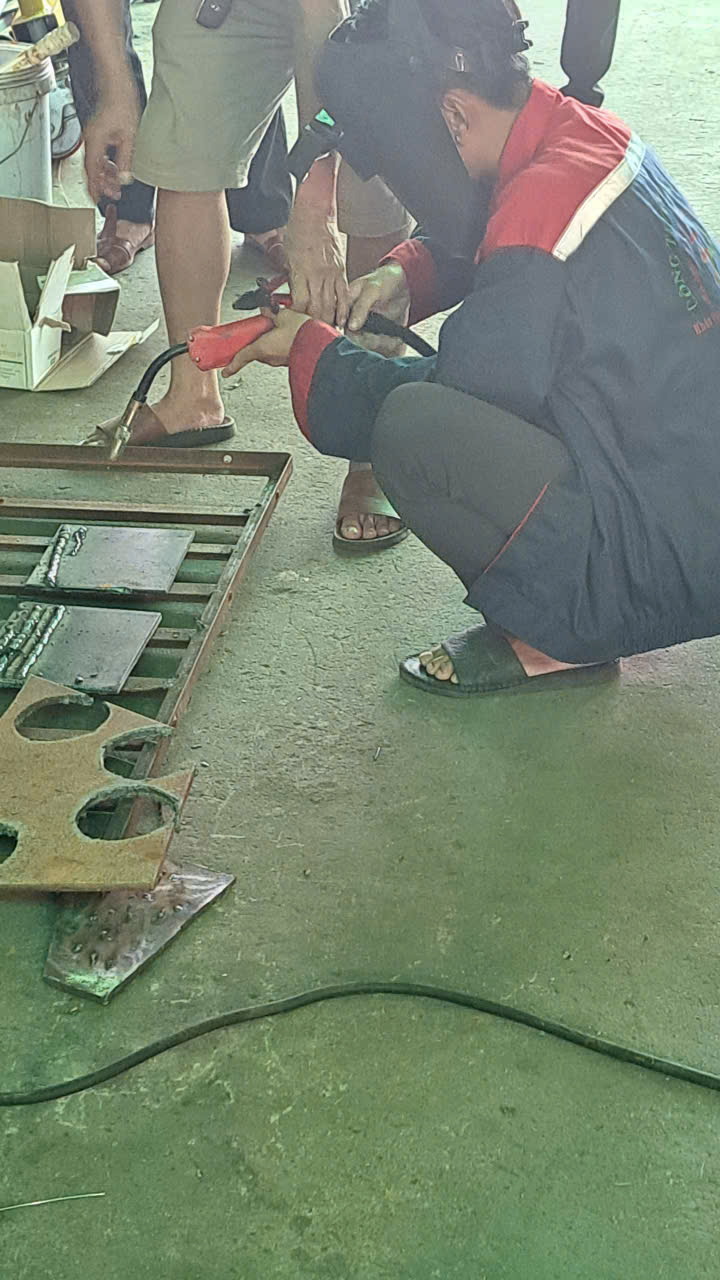 đào tạo hàn xì miễn phí cho bộ đội xuất ngũ
